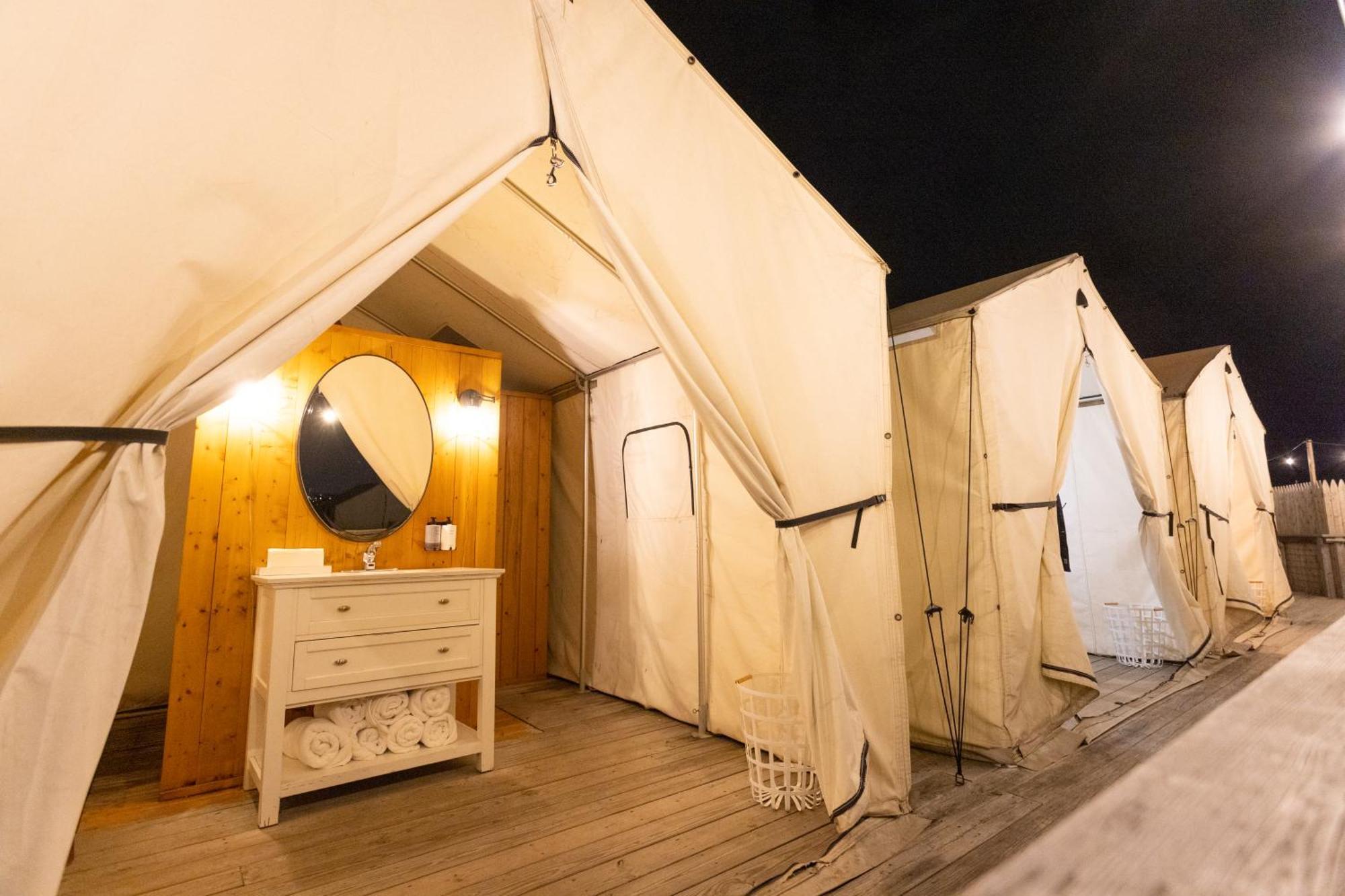 Collective Retreats Governors Island New York Exterior photo